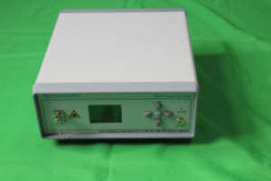 窄線寬激光光源